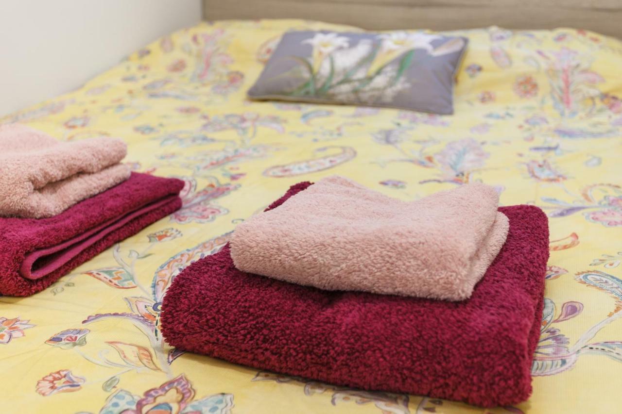 הוספיטלט דה יוברגאט Beautiful Apartment 20 Minutes From City Center מראה חיצוני תמונה
